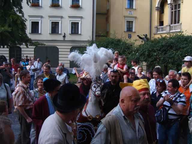 Krakau Lajkonik-Umzug Mongolen Holzpferd