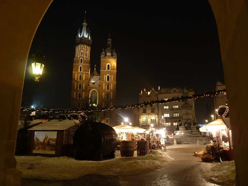 Krakau Weihnachten Weihnachtsmarkt Glhwein